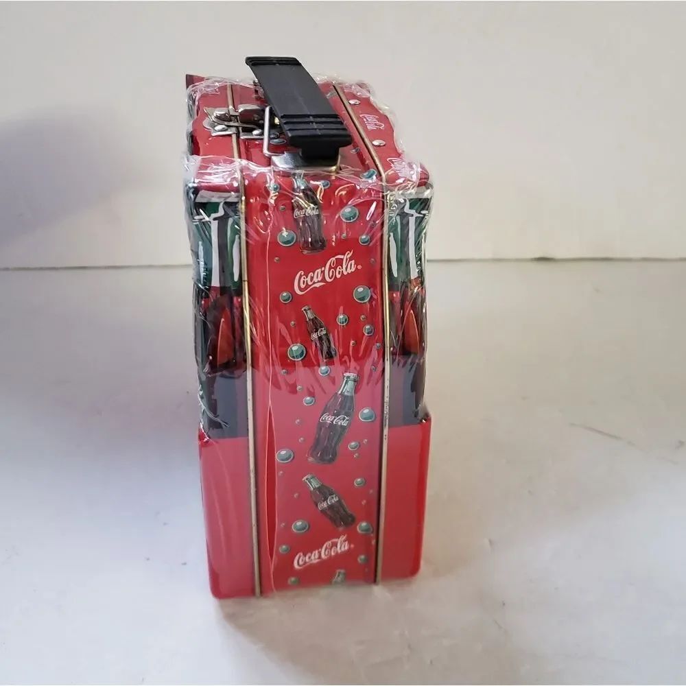 Coca-Cola Tin  - Picture 3 of 6